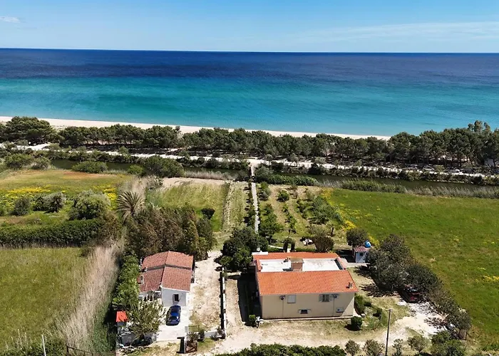 Orosei Re - Villa Aurora Rimedia A 50 Metri Dal Mare